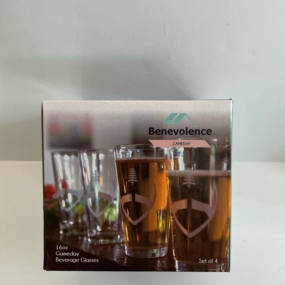 Gameday Beverage Glasses Set - Clear 16 oz